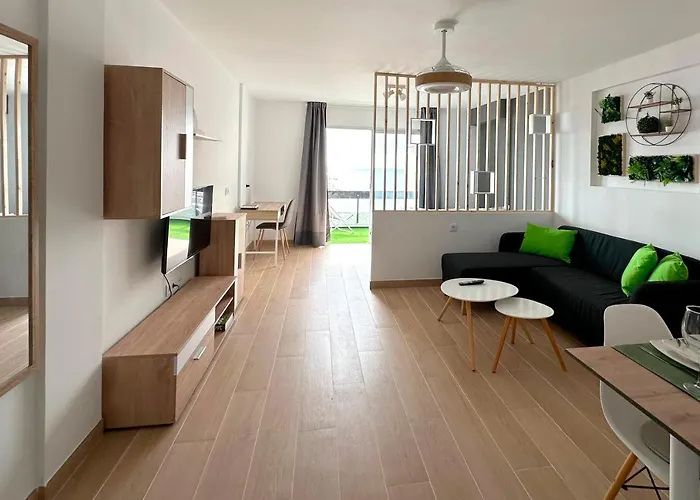 Modern Open-plan With Terrace And Sea View Tabaiba