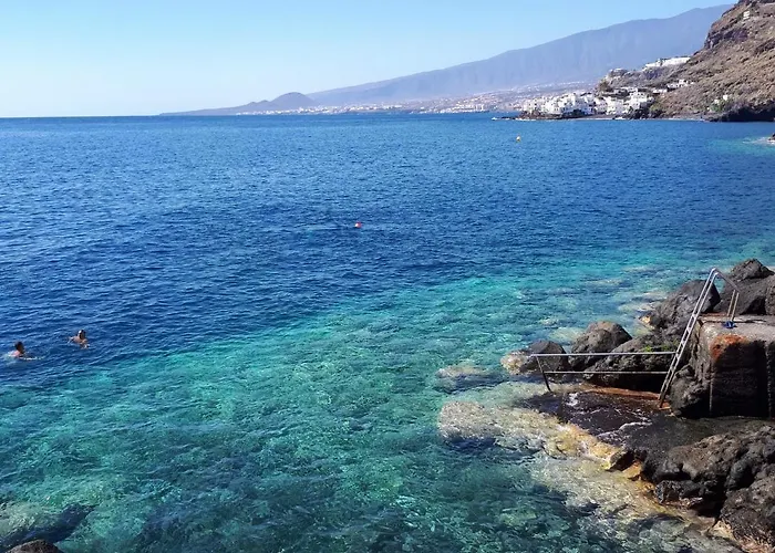 Modern Open-plan With Terrace And Sea View