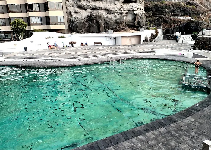 Daire Modern Open-plan With Terrace And Sea View