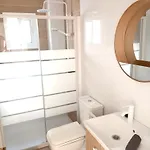 Modern Open-plan With Terrace And Sea View Lägenhet