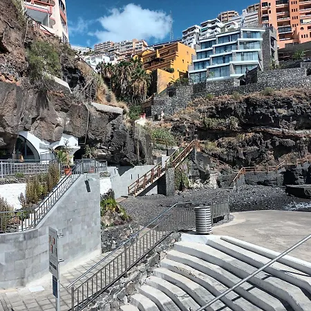Modern Open-plan With Terrace And Sea View Lägenhet *
